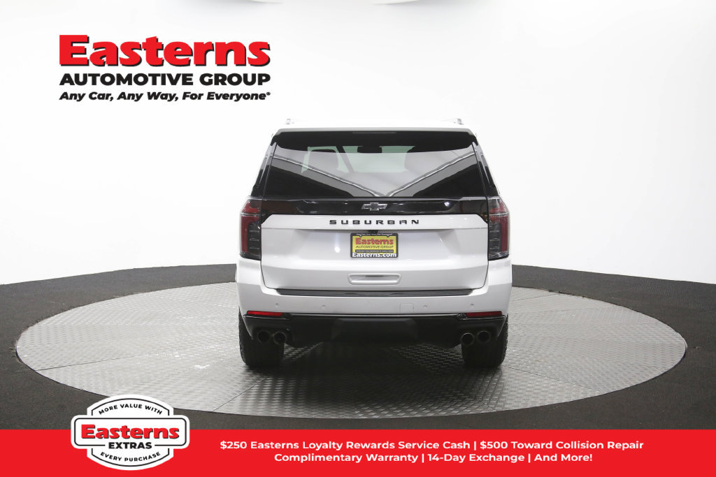 Used 2025 Chevrolet Suburban Z71 AWD/4WD image 39