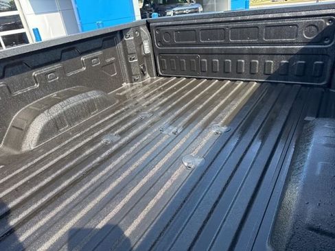 Used 2025 Chevrolet Silverado 2500 High Country image 23