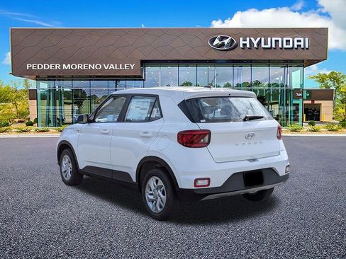 New 2026 Hyundai Venue SE image 6