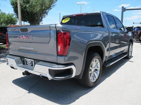 Used 2019 GMC Sierra 1500 SLT w/ SLT Premium Plus Package AWD/4WD image 7