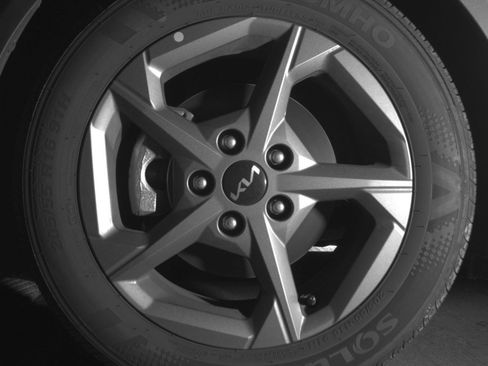Used 2025 Kia K4 FWD image 15