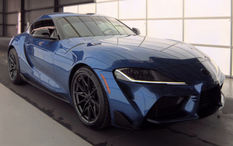 Used 2023 Toyota Supra RWD image 1