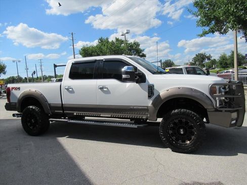 Used 2022 Ford F250 King Ranch w/ King Ranch Ultimate Package AWD/4WD image 2
