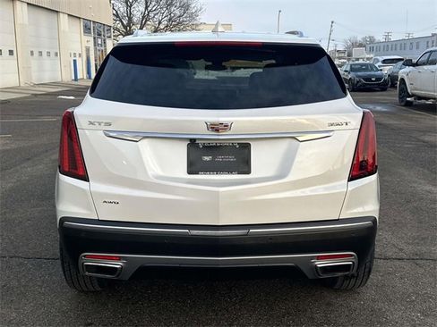 Certified 2023 Cadillac XT5 Premium Luxury image 7