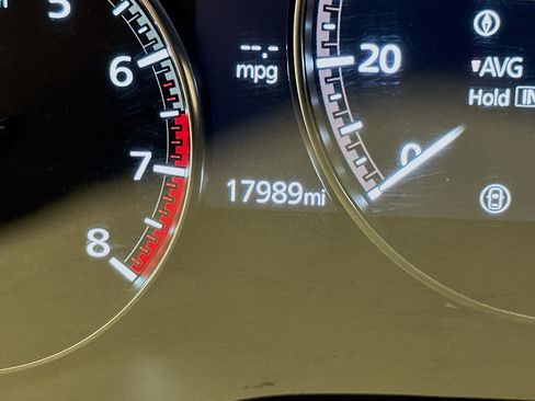 Used 2023 MAZDA MAZDA3 s FWD image 19