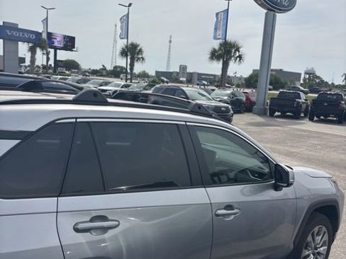 Used 2024 Toyota RAV4 XLE Premium FWD image 2