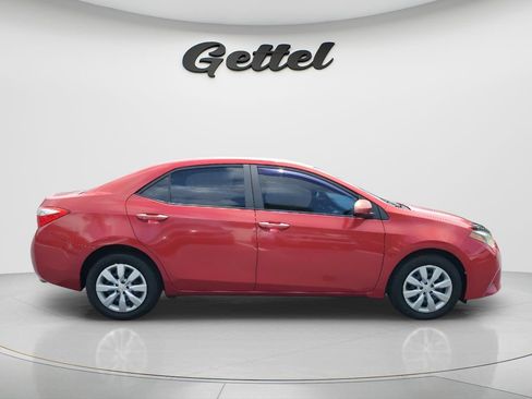 Used 2014 Toyota Corolla LE FWD image 4