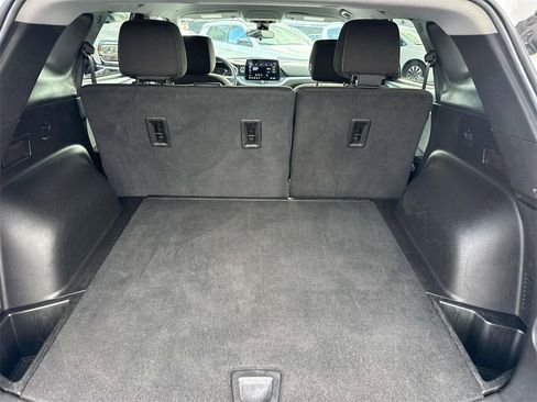 Used 2023 Chevrolet Blazer LT w/ Driver Confidence Package image 6