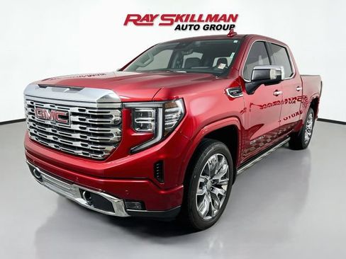 Used 2023 GMC Sierra 1500 Denali AWD/4WD image 3