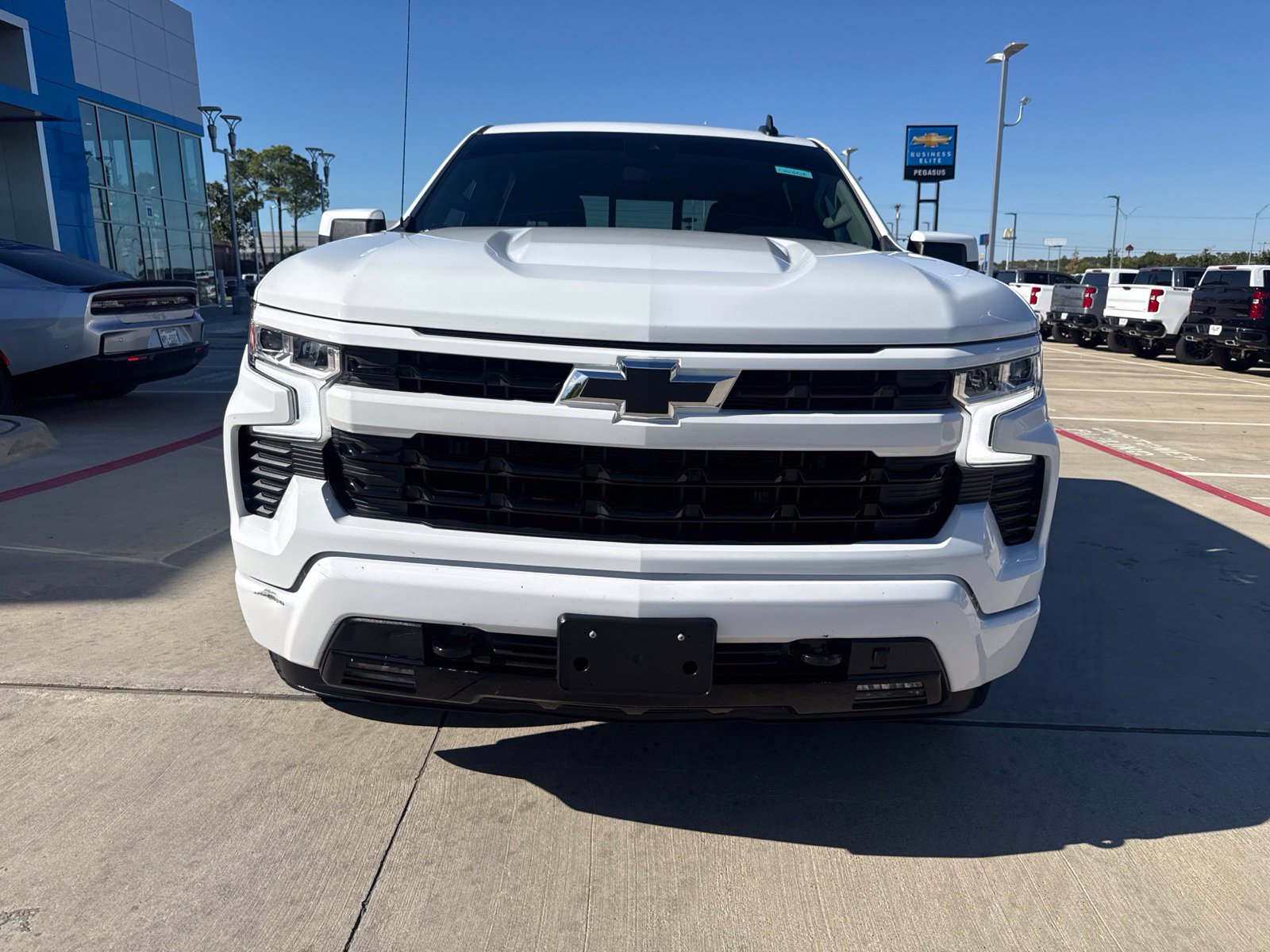 Used 2025 Chevrolet Silverado 1500 RST w/ Texas Edition Plus AWD/4WD image 9