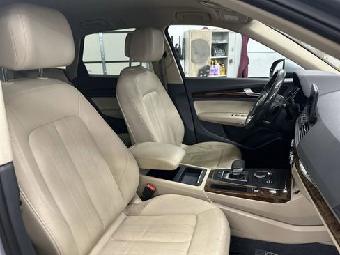 Used 2018 Audi Q5 2.0T Premium image 29