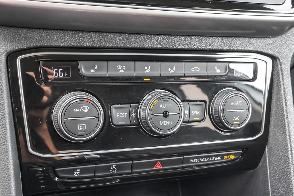 Used 2019 Volkswagen Atlas SEL AWD/4WD image 24