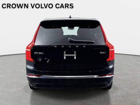 Used 2024 Volvo XC90 B6 Plus w/ Protection Package image 7