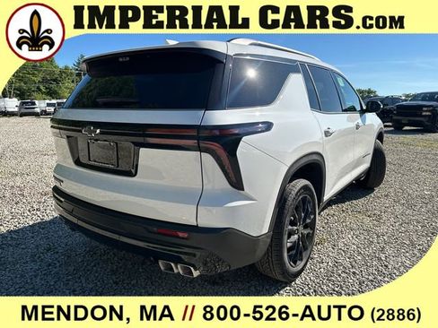 New 2026 Chevrolet Traverse LT w/ Midnight/Sport Edition FWD image 12