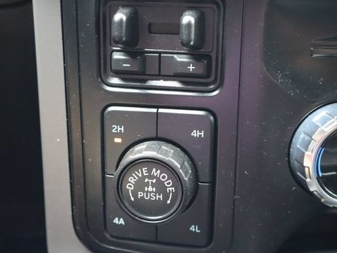 Used 2024 Ford F150 Lariat w/ Tow/Haul Package AWD/4WD image 36