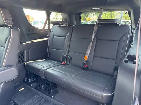 Used 2023 Chevrolet Suburban Premier w/ Max Trailering Package AWD/4WD image 19