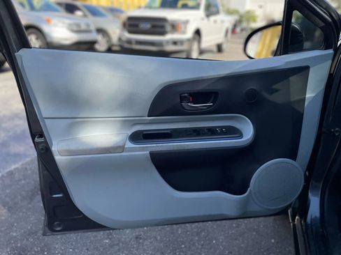 Used 2013 Toyota Prius C One image 28