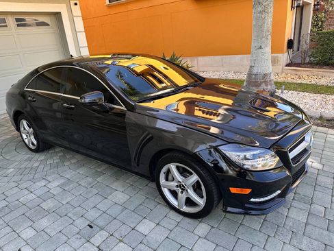 Used 2014 Mercedes-Benz CLS 550 4MATIC image 34