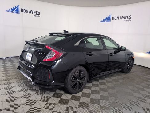 Used 2018 Honda Civic EX image 8