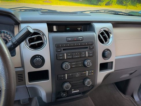 Used 2011 Ford F150 XLT w/ XLT Chrome Pkg AWD/4WD image 29