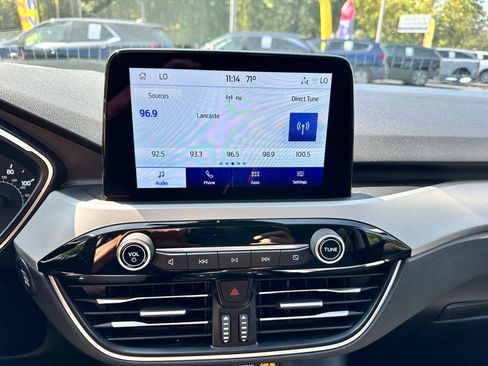 Used 2022 Ford Escape SE w/ Convenience Package image 17