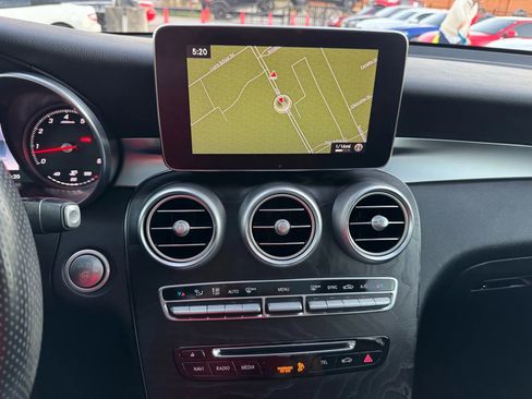 Used 2016 Mercedes-Benz GLC 300 4MATIC image 35