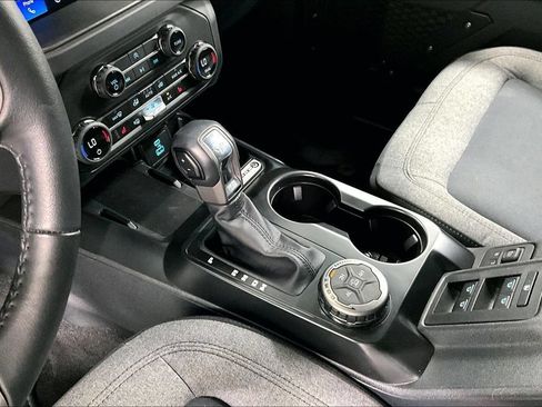Used 2025 Ford Bronco Big Bend AWD/4WD image 17