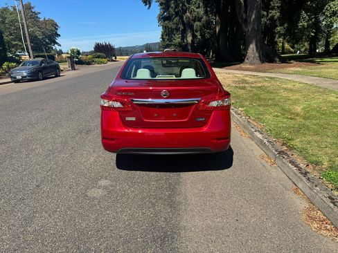 Used 2014 Nissan Sentra S FWD image 4