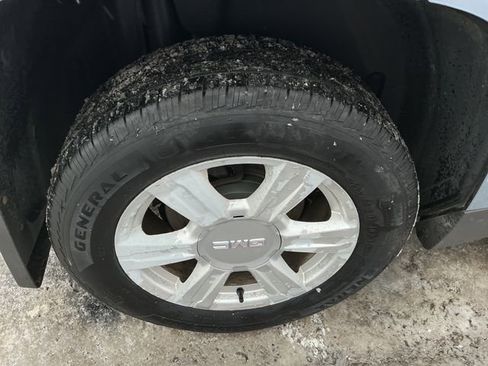 Used 2015 GMC Terrain SLE w/ Convenience Package image 15