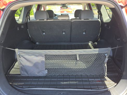 Used 2022 Hyundai Santa Fe SEL FWD image 19