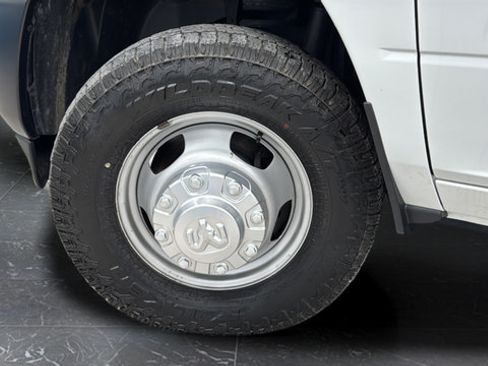 Used 2022 RAM 3500 Tradesman AWD/4WD image 36