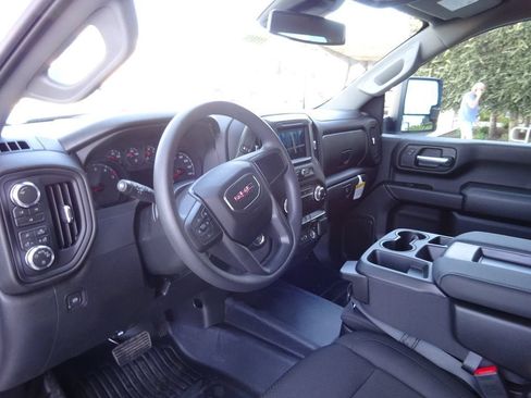 New 2026 GMC Sierra 2500 Pro w/ 1SA Pro Safety Plus Package AWD/4WD image 12