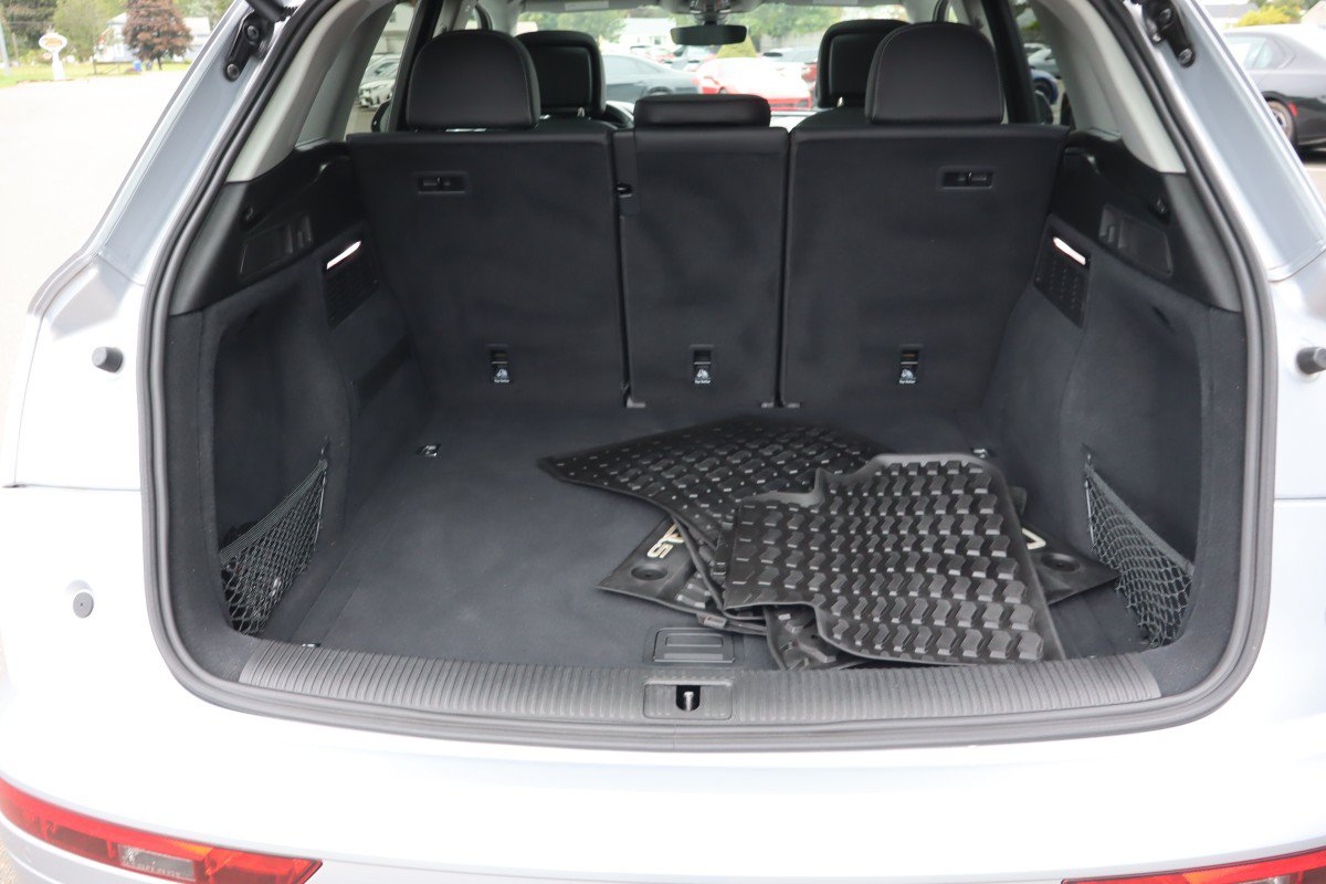 Used 2023 Audi Q5 2.0T Premium Plus w/ Premium Plus Package AWD/4WD image 25