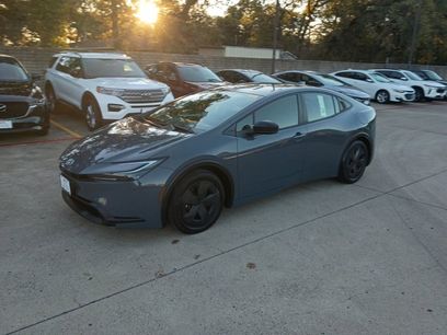 Used 2025 Toyota Prius LE