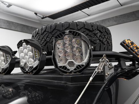 Used 2022 Land Rover Defender 110 S image 41