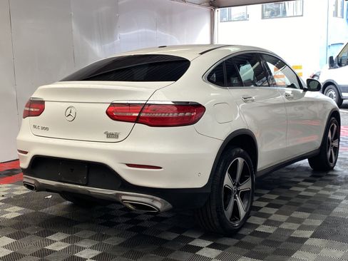 Used 2018 Mercedes-Benz GLC 300 4MATIC Coupe image 6