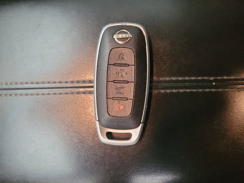 Used 2024 Nissan Sentra S FWD image 32