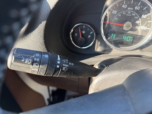 Used 2015 Jeep Wrangler Unlimited Sahara w/ Connectivity Group image 20