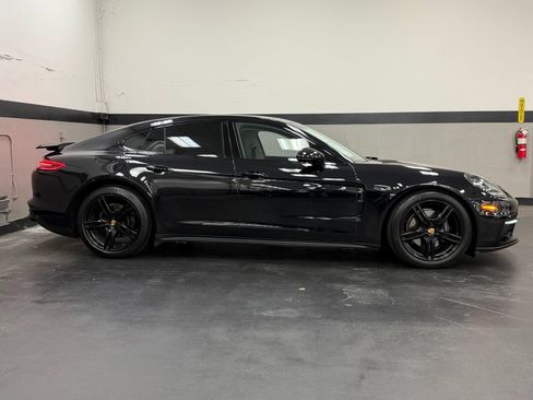 Used 2019 Porsche Panamera 4 AWD/4WD image 3