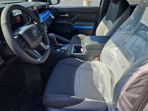 New 2025 Toyota Tacoma TRD Off-Road image 21