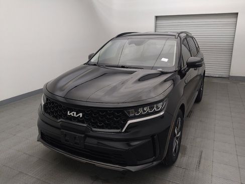 Used 2022 Kia Sorento S FWD image 15