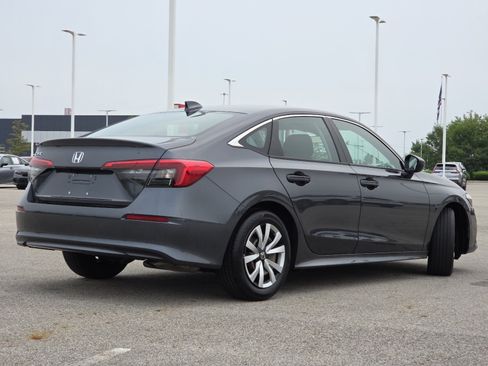 Used 2023 Honda Civic LX image 15