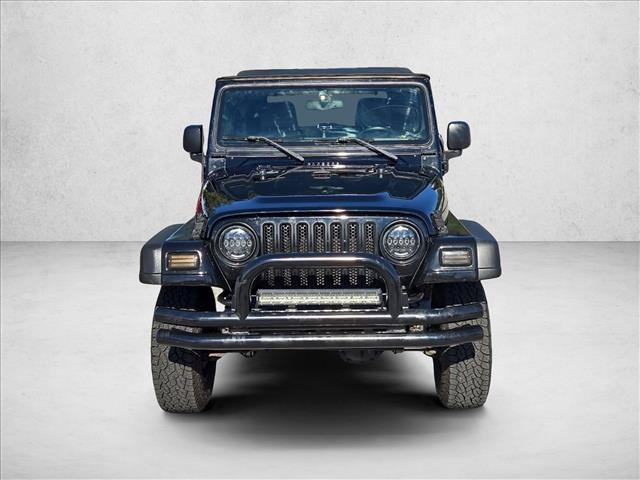 Used 2004 Jeep Wrangler Sahara AWD/4WD image 2