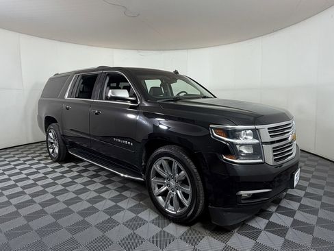 Used 2015 Chevrolet Suburban LTZ image 1