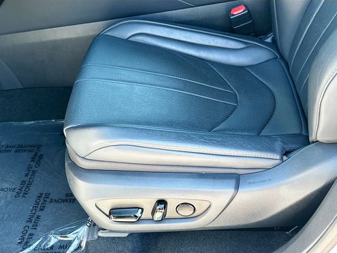 Used 2024 Lexus RX 350 F Sport image 19