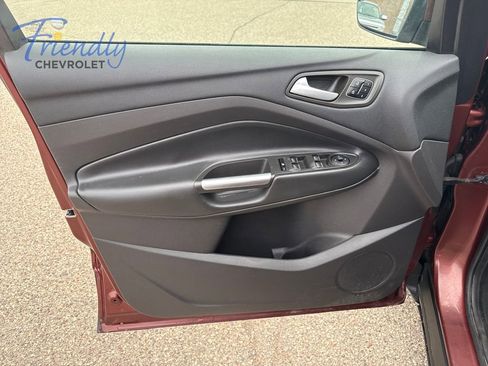 Used 2018 Ford Escape Titanium AWD/4WD image 14