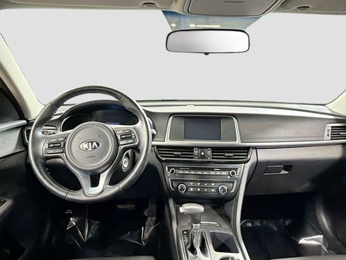 Used 2018 Kia Optima S FWD image 21
