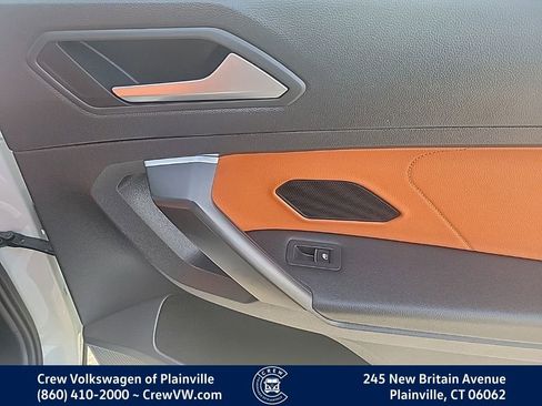 Certified 2021 Volkswagen Tiguan SEL Premium R-Line image 46