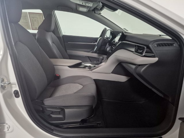 Certified 2024 Toyota Camry LE FWD image 31