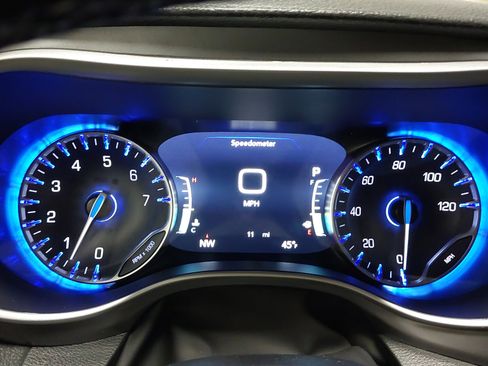 New 2026 Chrysler Pacifica Select image 18